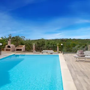  Villa Elihrisos